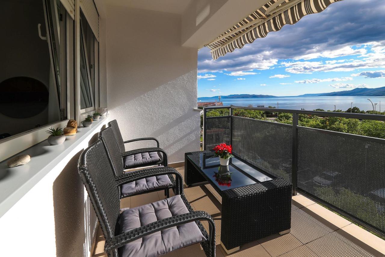 Apartment Leon - Sea View Rijeka Eksteriør billede